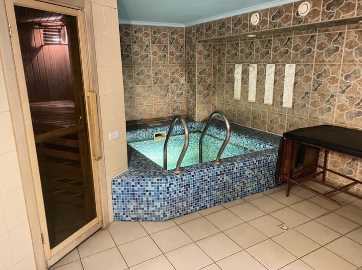 ПАР HOUSE перша парна