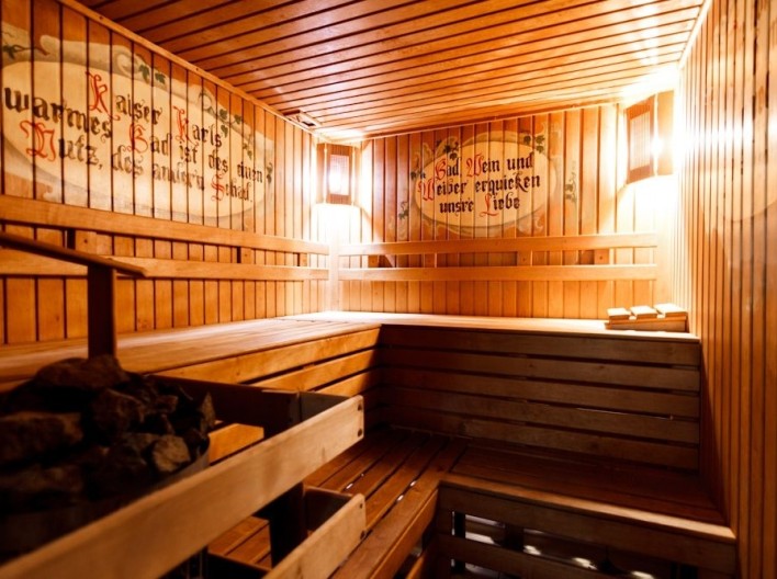 «Лазня на дровах» на Черкаській"