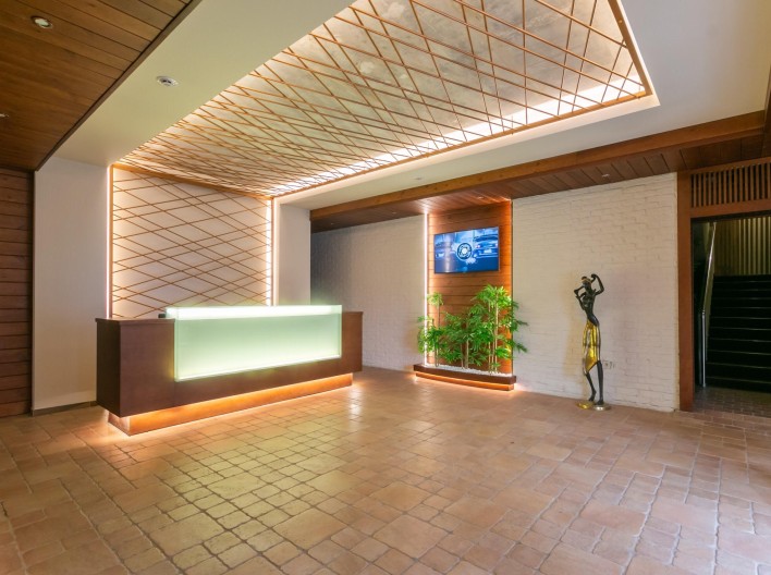 «Banya Club» на вул. Залізняка, 3