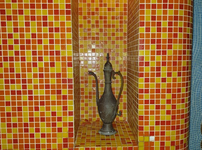 Банний комплекс на Толстого