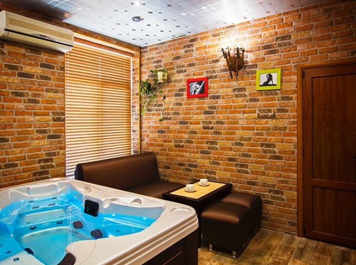 Оздоровчо-естетичний комплекс «Кияночка»