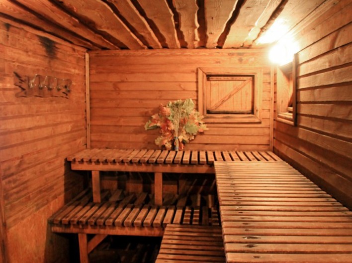 Баня на дровах «на вул. Інтернаціонального легіону»