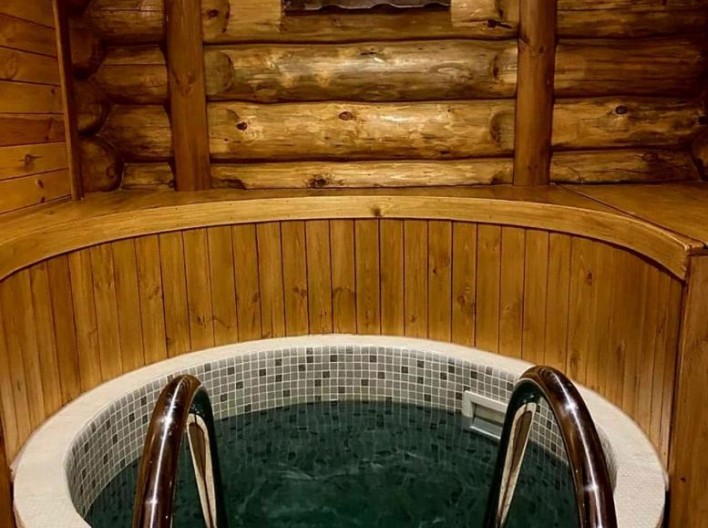 Баня та сауна Заміський комплекс «Еко Хата»