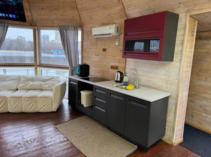 Баня на воді «Cupol Club»