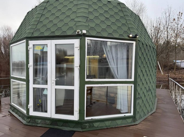 Баня на воді «Cupol Club»