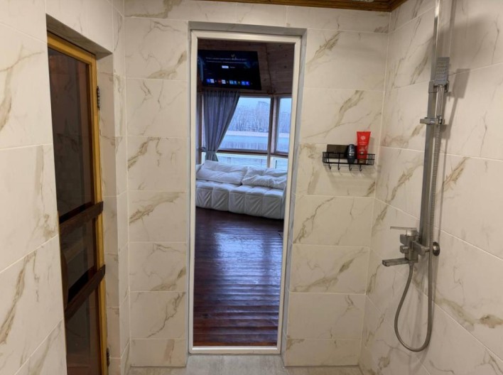 Баня на воді «Cupol Club»