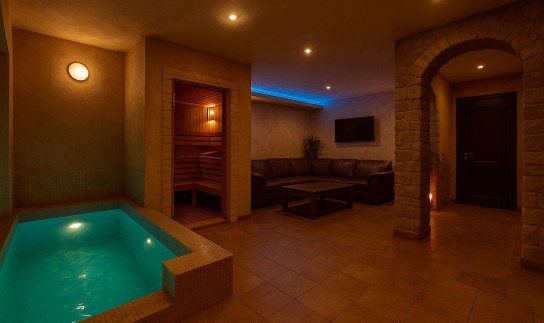 Сауны у метро в Киеве | подборка по веткам и районам